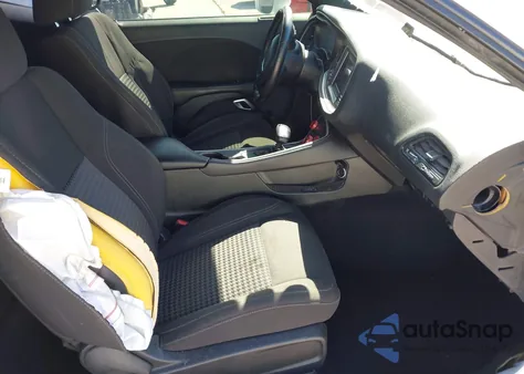 2020 Dodge Challenger Sxt из США, поврежденный, VIN 2C3CDZAG1LH112893